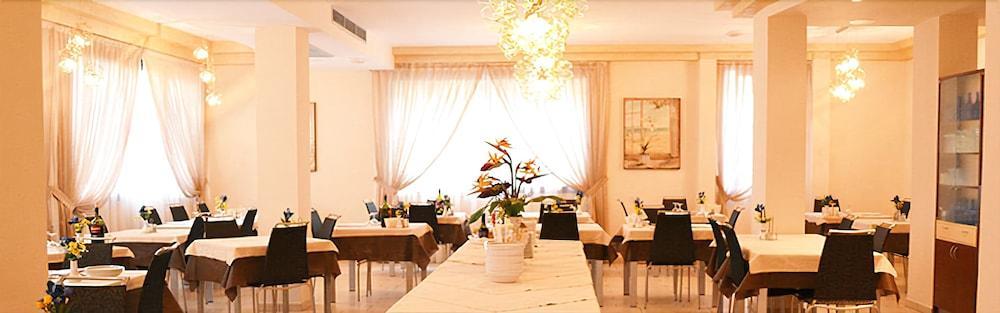 Hotel Abel & 3*